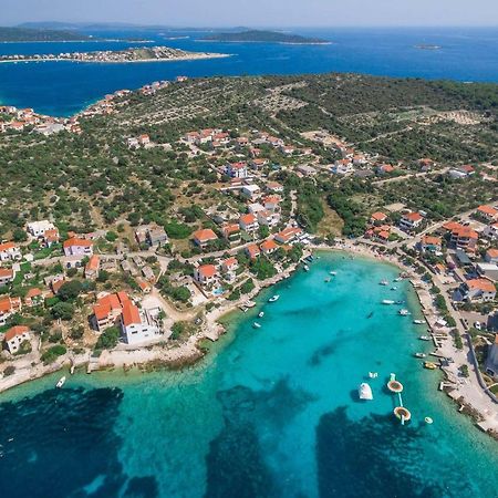 Villa Basic Sevid Εξωτερικό φωτογραφία