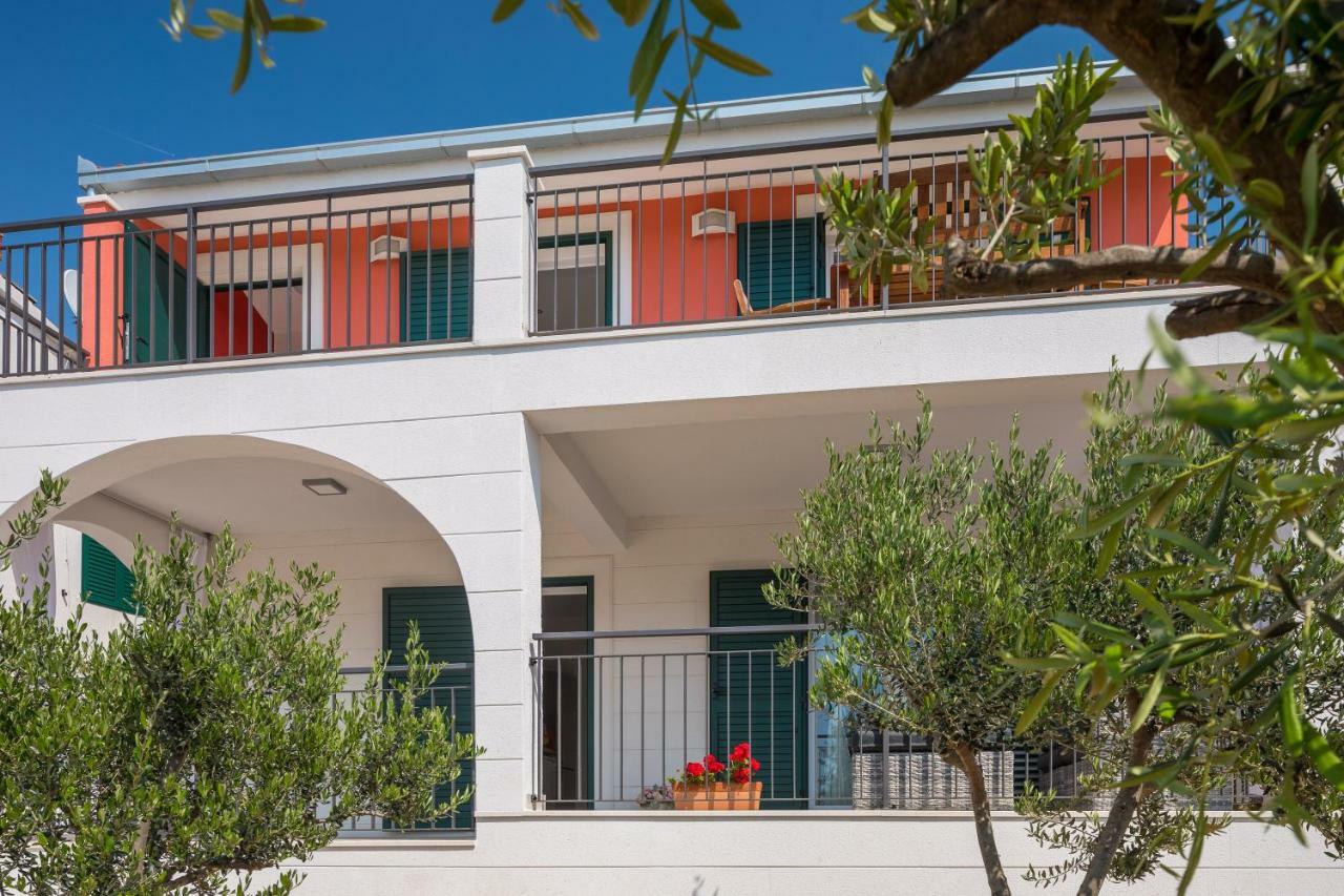 Villa Basic Sevid Εξωτερικό φωτογραφία