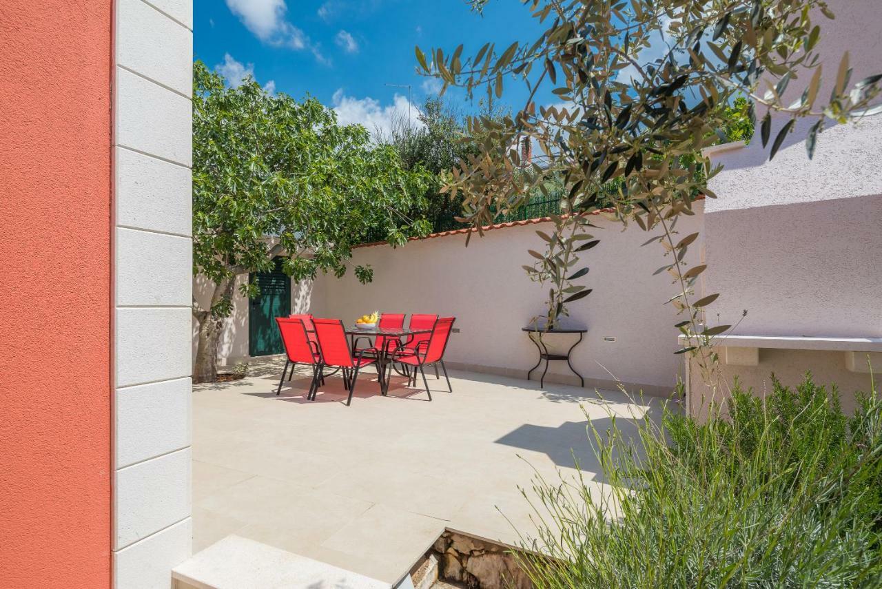 Villa Basic Sevid Εξωτερικό φωτογραφία